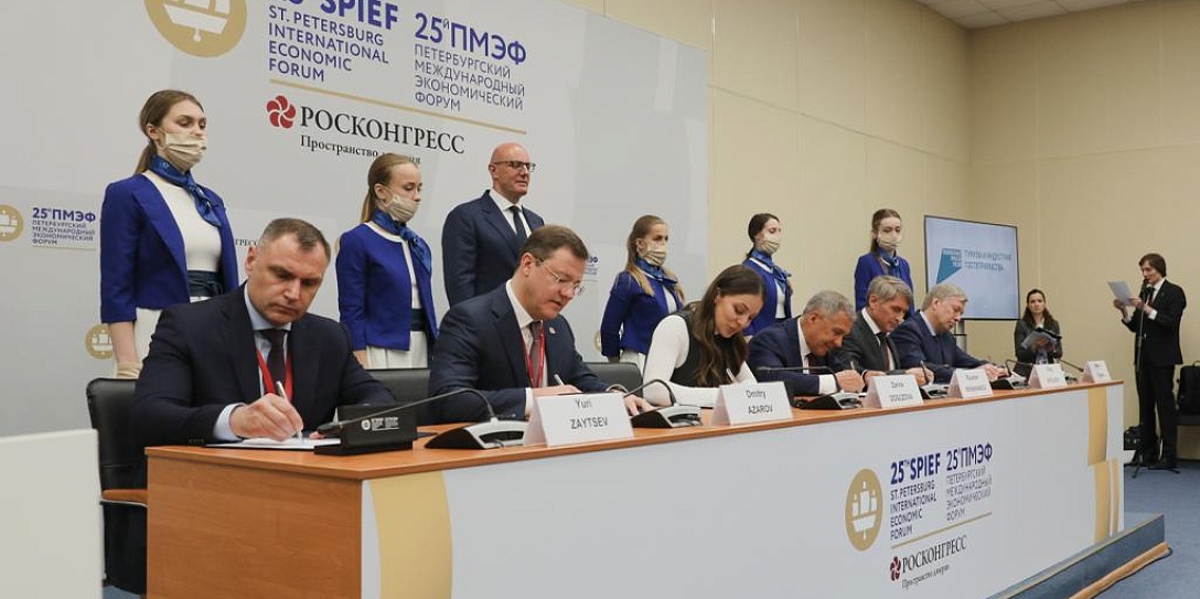 Дмитрий Чернышенко: На ПМЭФ было заключено около 40 соглашений по развитию внутреннего туризма
