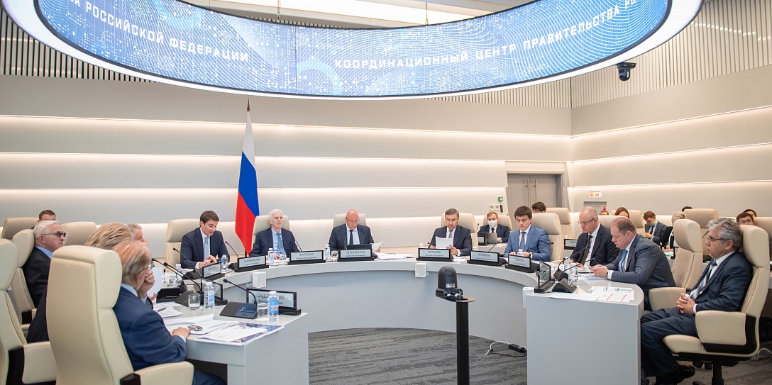 Дмитрий Чернышенко и Андрей Фурсенко провели первое заседание Координационного комитета по Десятилетию науки и технологий