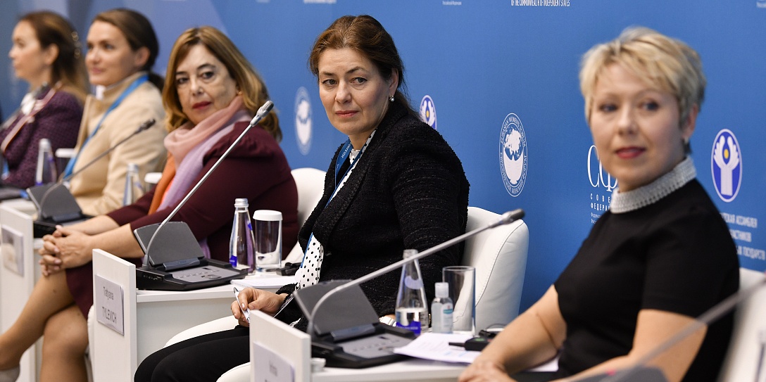 В рамках третьего Евразийского женского форума прошел бизнес-диалог «Женская кооперация в международной торговле»