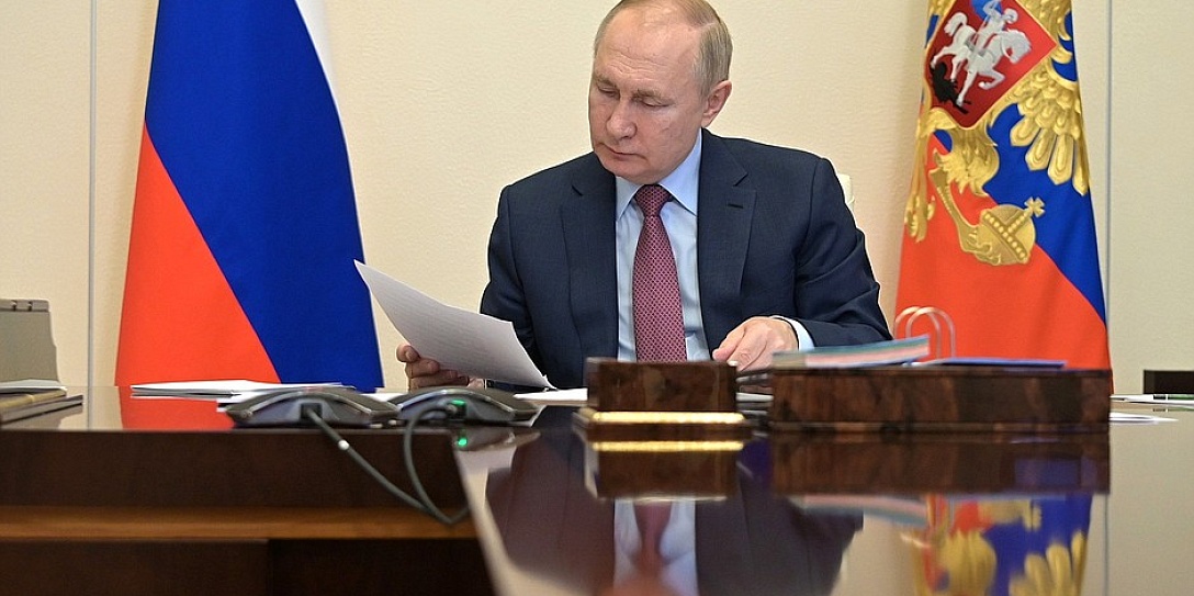 Президент России Владимир Путин отметил участие итальянских компаний в работе ПМЭФ и ВЭФ